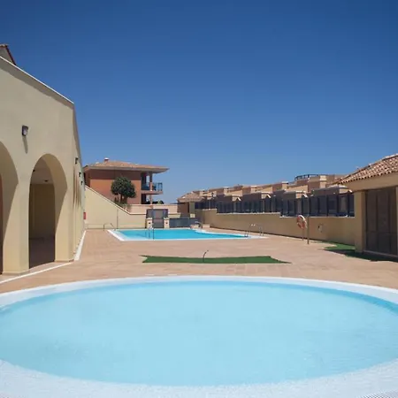 בית נופש Miramar Stunning Sea View - 2 Bedrooms, Wifi, Pool קלטה דה פוסטה