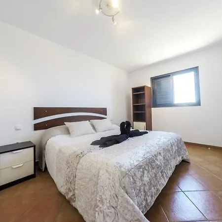 度假居 Miramar Stunning Sea View - 2 Bedrooms, Wifi, Pool